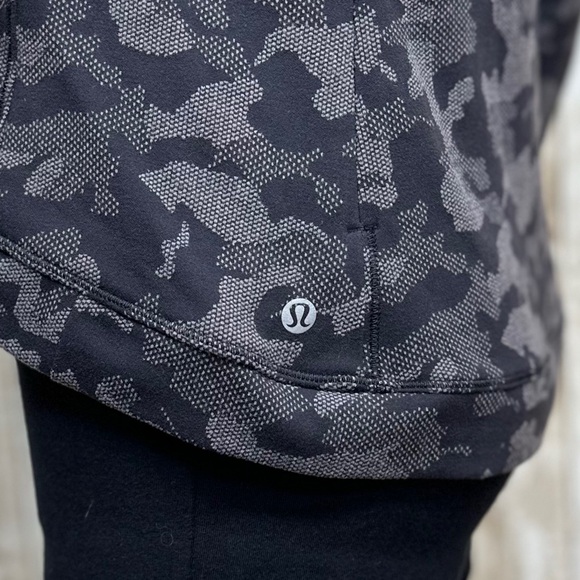 Lululemon Close to Crossing Long Sleeve Rulu [1641] - Picture 6 of 8